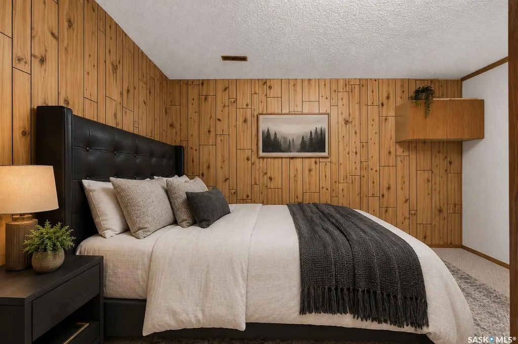 1154 Warner Street W Moose Jaw SK S6H 6L2