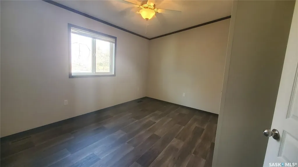 405 2nd Avenue SE Weyburn SK S4H 1W9