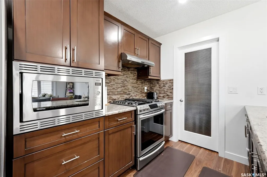5325 Jim Cairns Boulevard Regina SK S4W 0G1