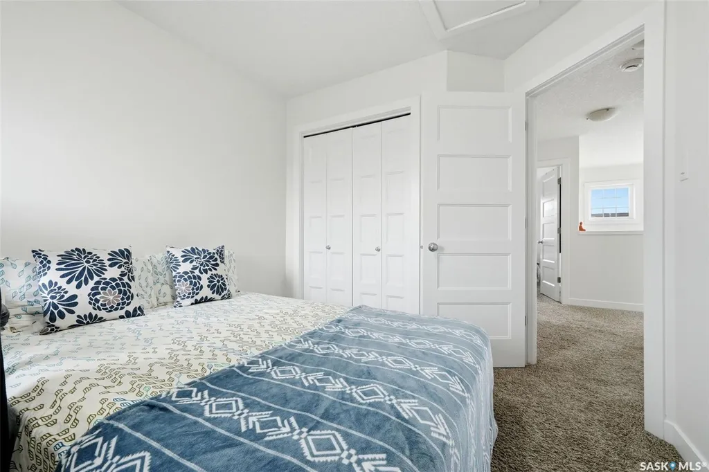 5325 Jim Cairns Boulevard Regina SK S4W 0G1