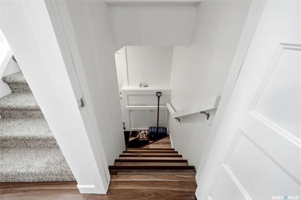 5325 Jim Cairns Boulevard Regina SK S4W 0G1