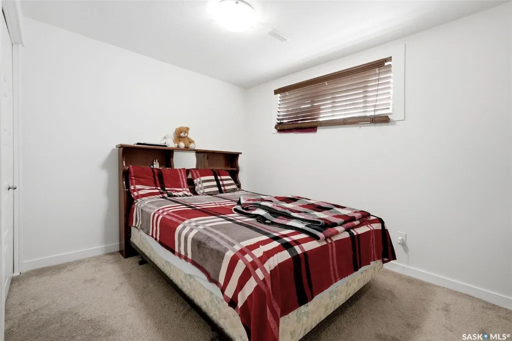 5325 Jim Cairns Boulevard Regina SK S4W 0G1