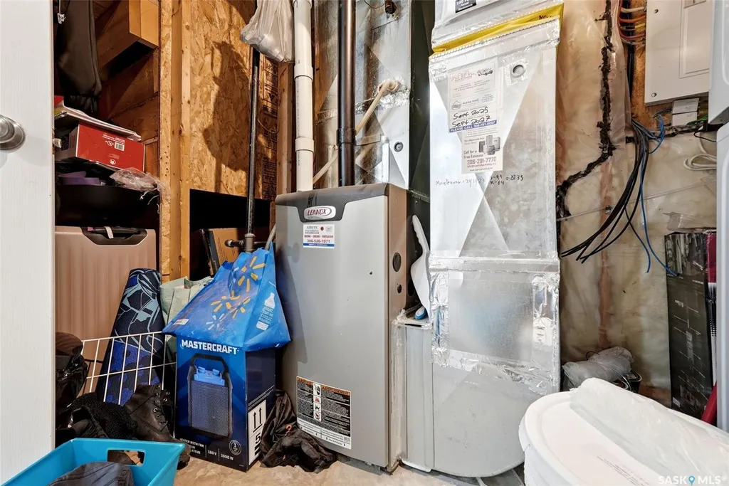 5325 Jim Cairns Boulevard Regina SK S4W 0G1