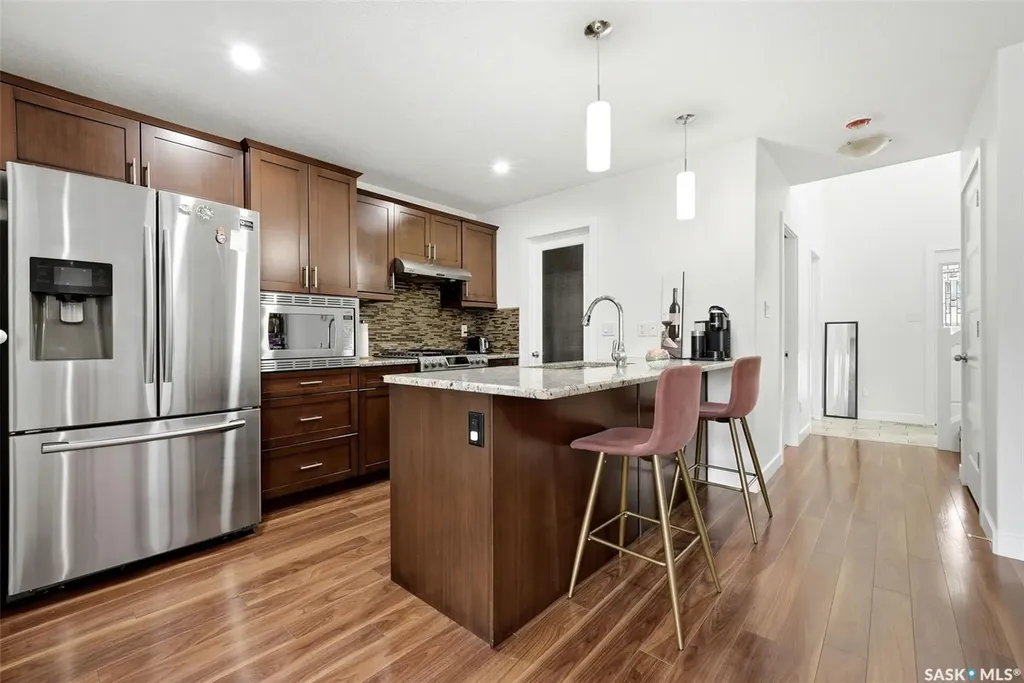 5325 Jim Cairns Boulevard Regina SK S4W 0G1