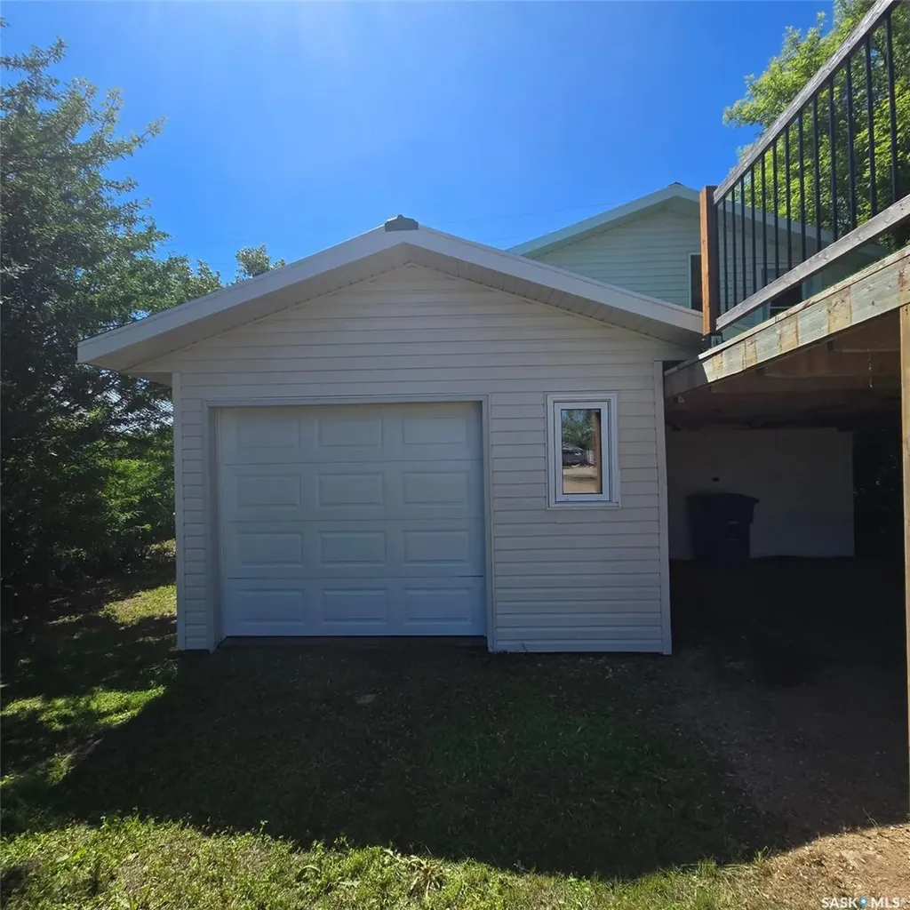 608 Whyte Street Loreburn SK S0H 2S0