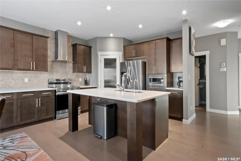 5433 Green Alder Way E Regina SK S4V 3M7