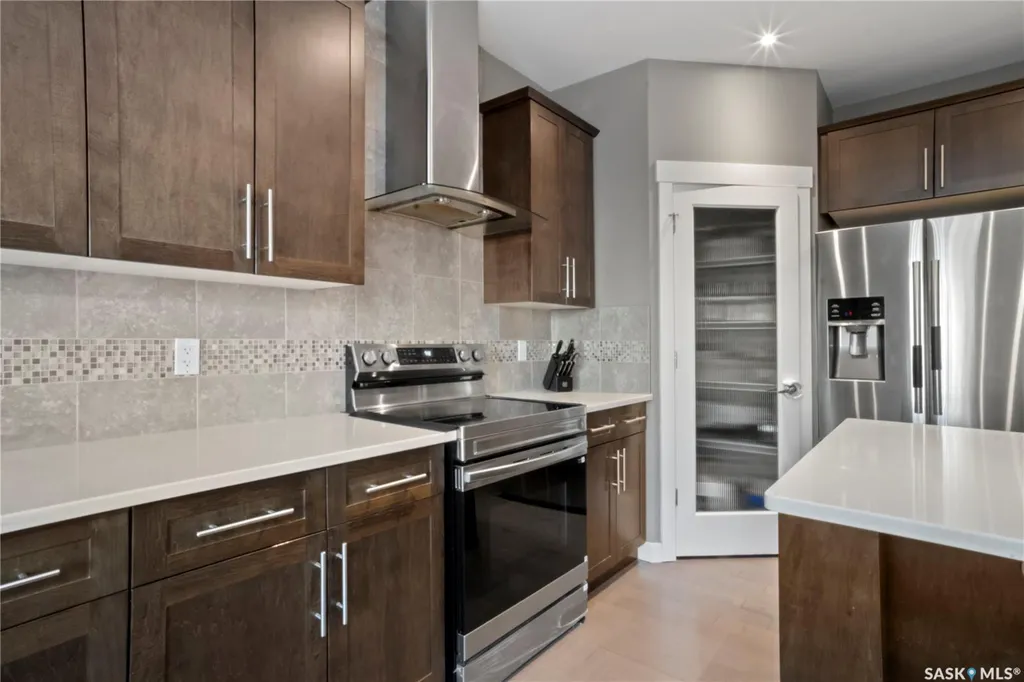 5433 Green Alder Way E Regina SK S4V 3M7
