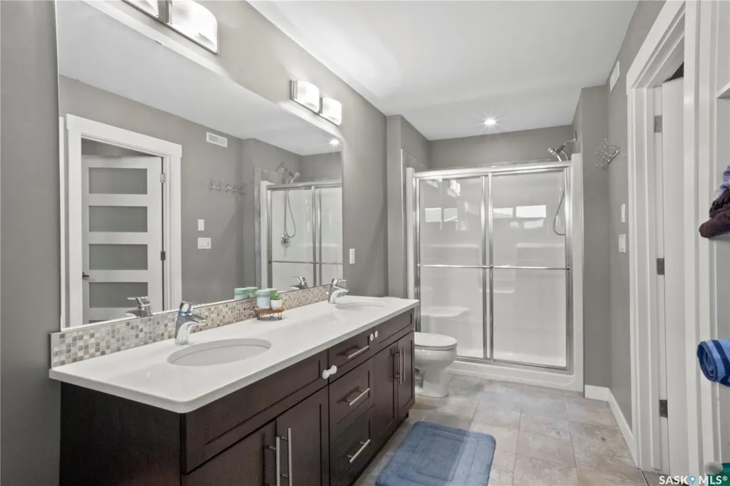 5433 Green Alder Way E Regina SK S4V 3M7