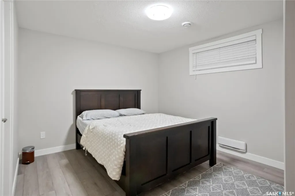 5433 Green Alder Way E Regina SK S4V 3M7
