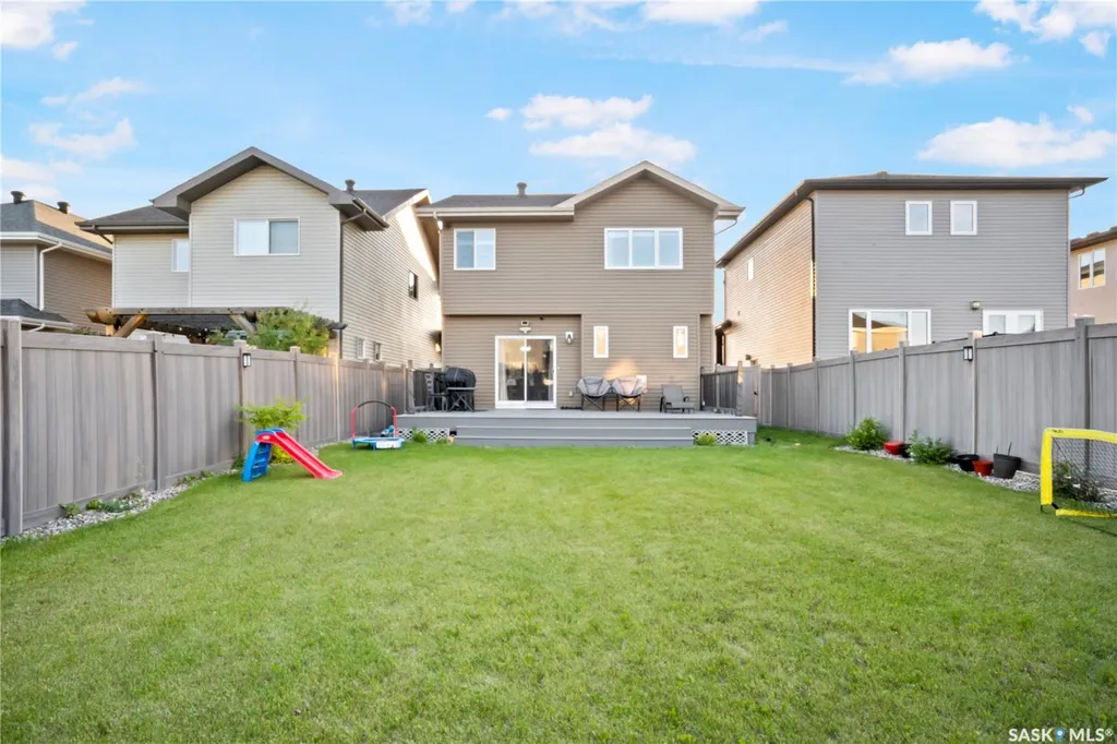 5433 Green Alder Way E Regina SK S4V 3M7