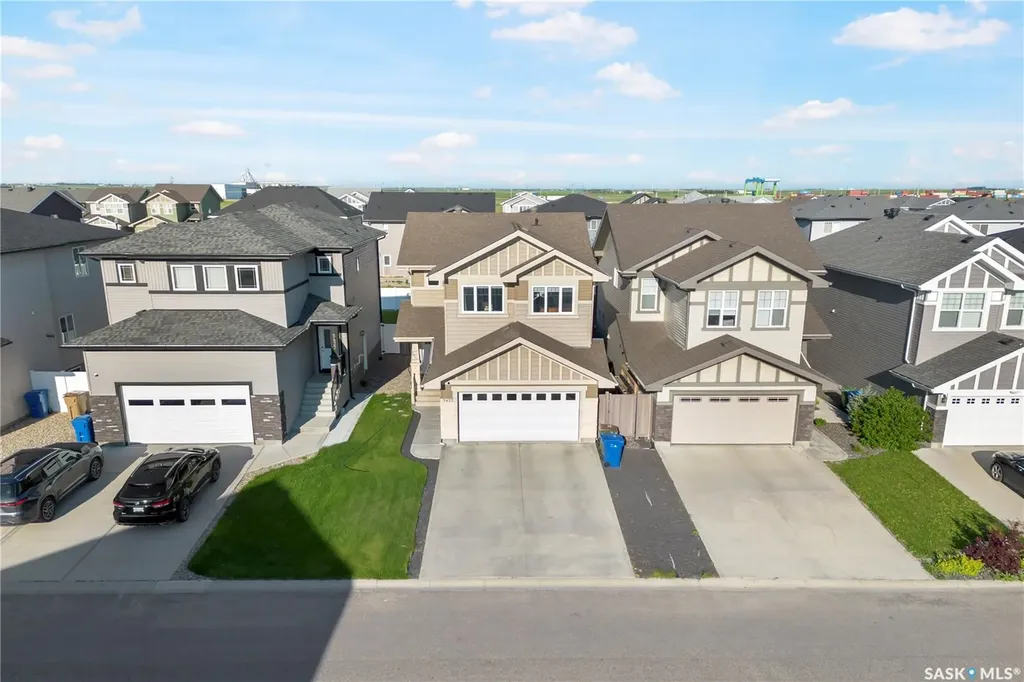 5433 Green Alder Way E Regina SK S4V 3M7