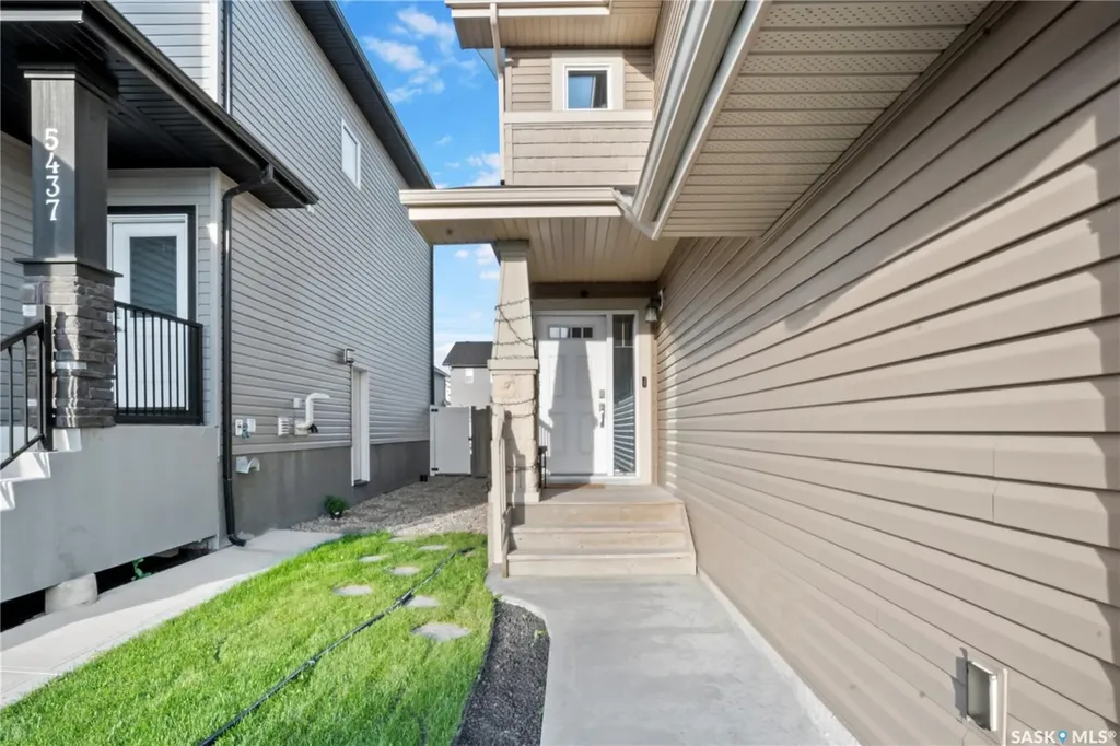 5433 Green Alder Way E Regina SK S4V 3M7