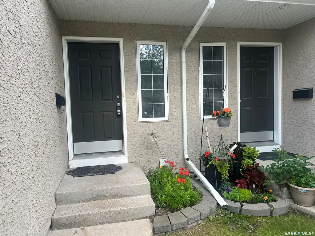 103 Banyan Crescent Saskatoon SK S7V 1G2
