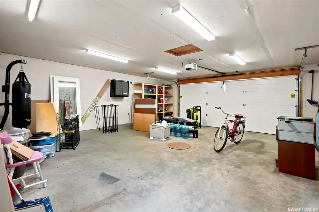 2221 Montague Street Regina SK S4T 3K2