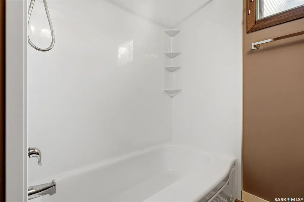 2529 Atkinson Street Regina SK S4W 3X8