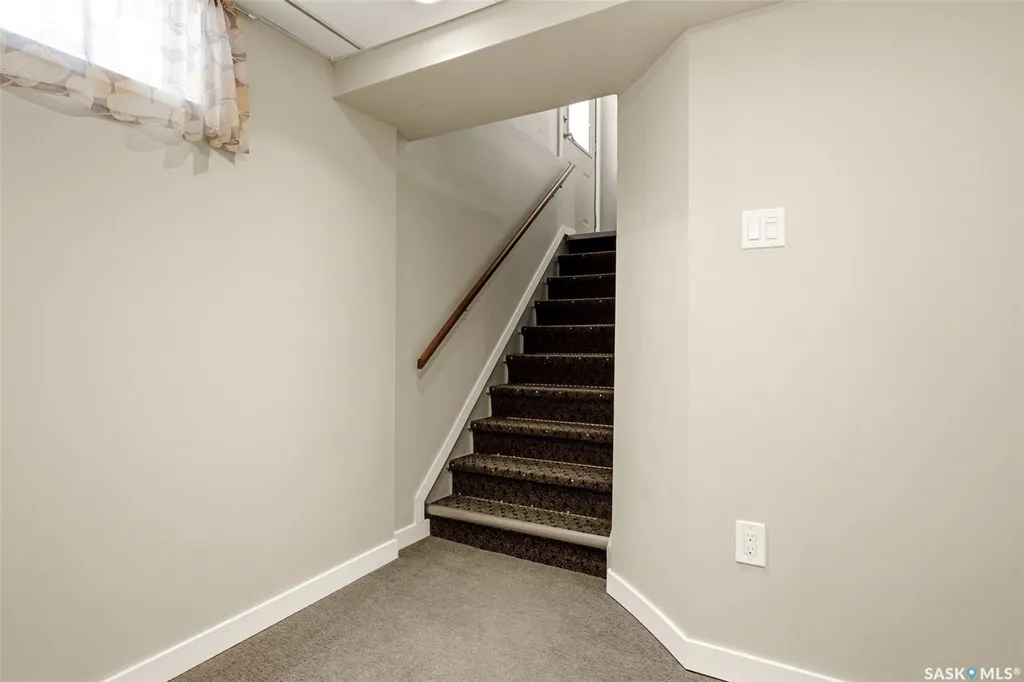 2529 Atkinson Street Regina SK S4W 3X8