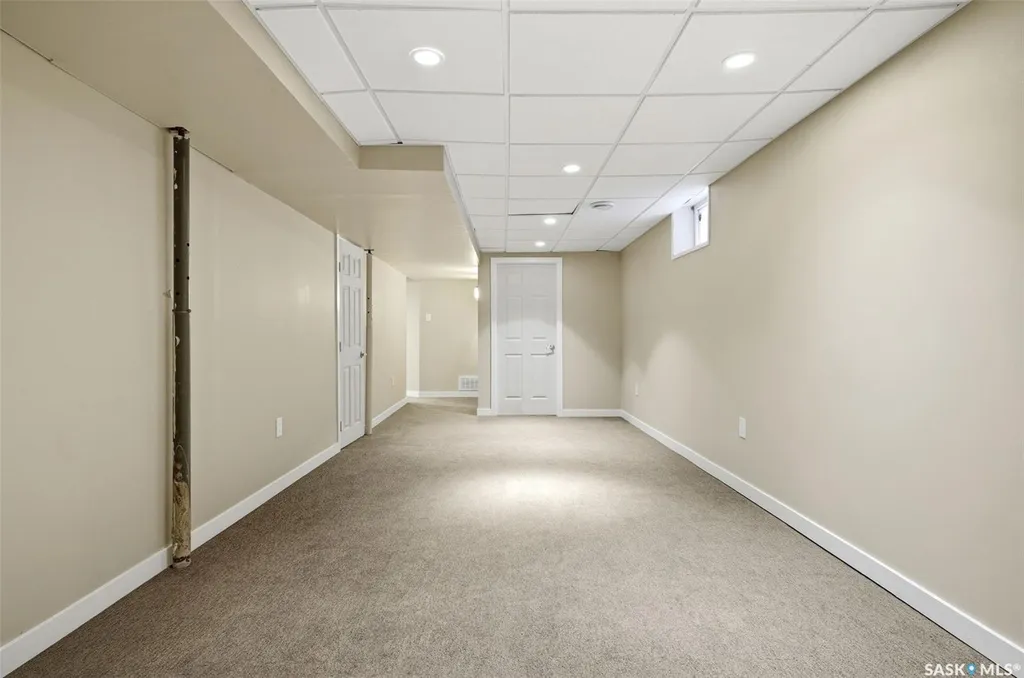 2529 Atkinson Street Regina SK S4W 3X8