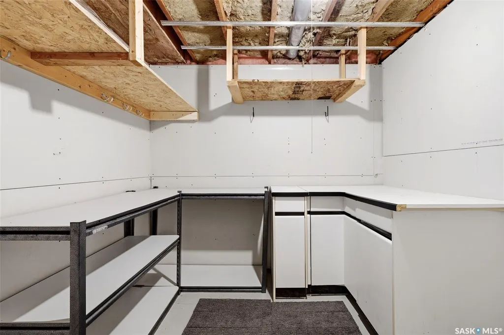 2529 Atkinson Street Regina SK S4W 3X8
