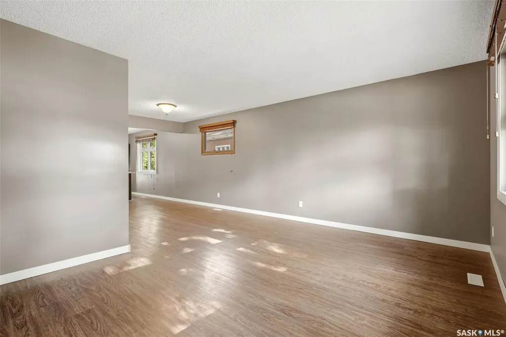 2529 Atkinson Street Regina SK S4W 3X8