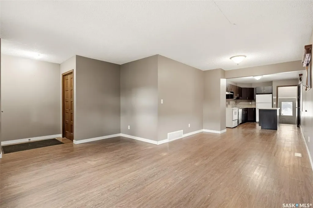 2529 Atkinson Street Regina SK S4W 3X8