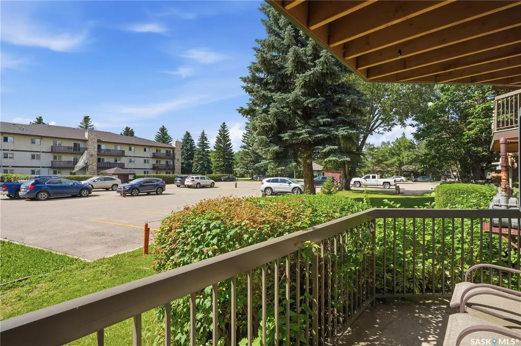 730A Heritage Lane Saskatoon SK S7H 5M6