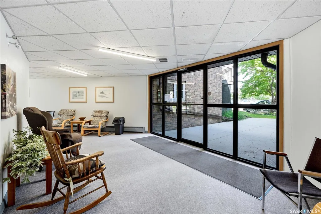 730A Heritage Lane Saskatoon SK S7H 5M6