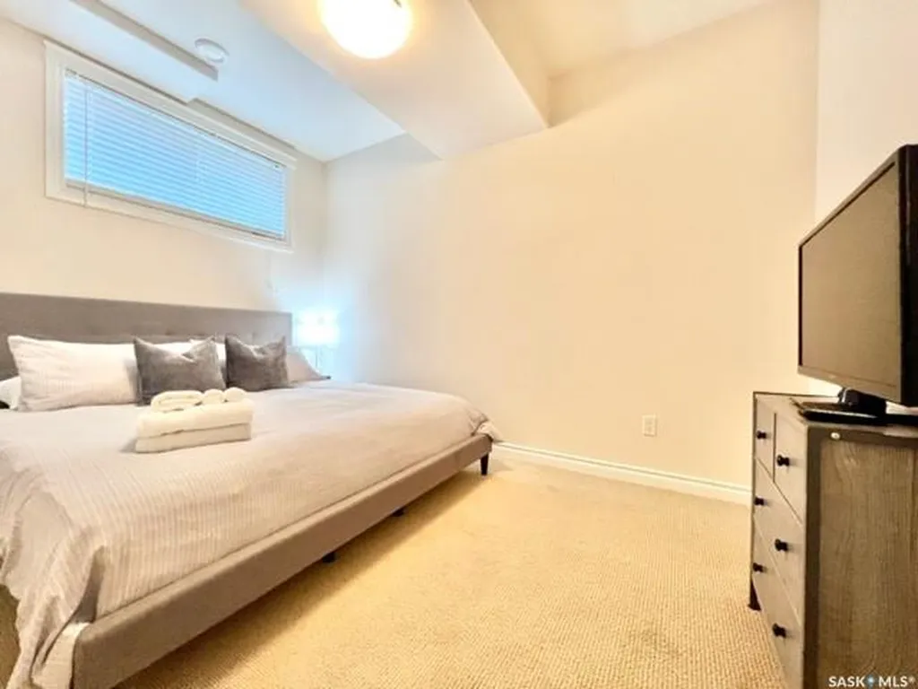 1516 Edward Avenue N Saskatoon SK S7K 3B6