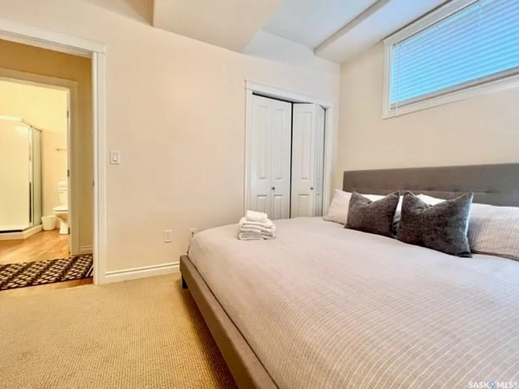 1516 Edward Avenue N Saskatoon SK S7K 3B6