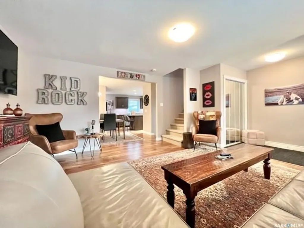 1516 Edward Avenue N Saskatoon SK S7K 3B6