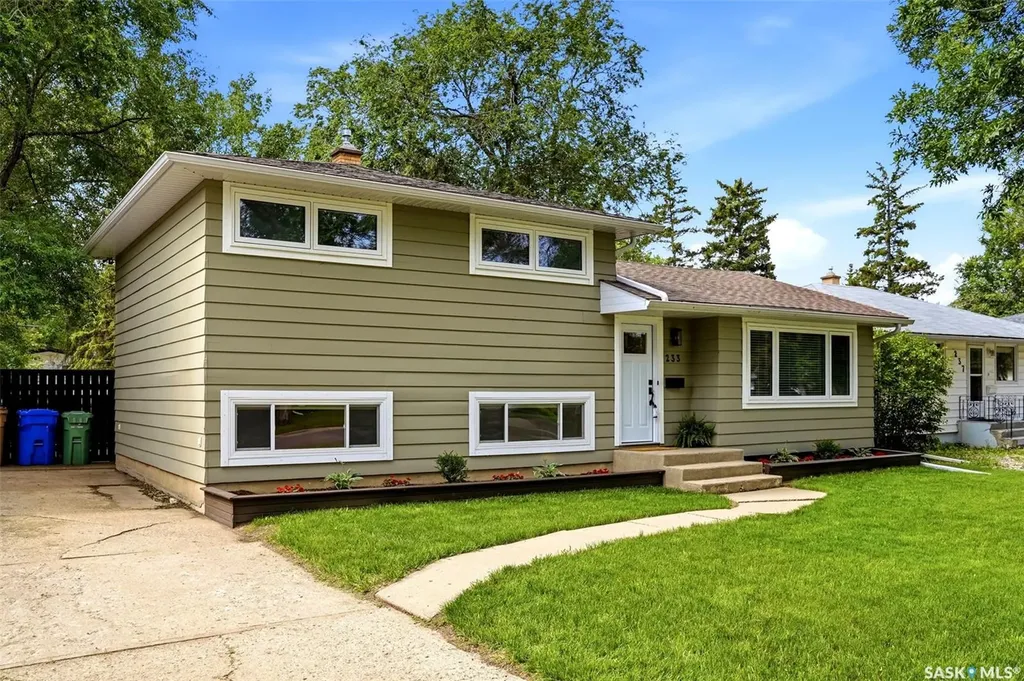 233 Orchard Crescent Regina SK S4S 5B9