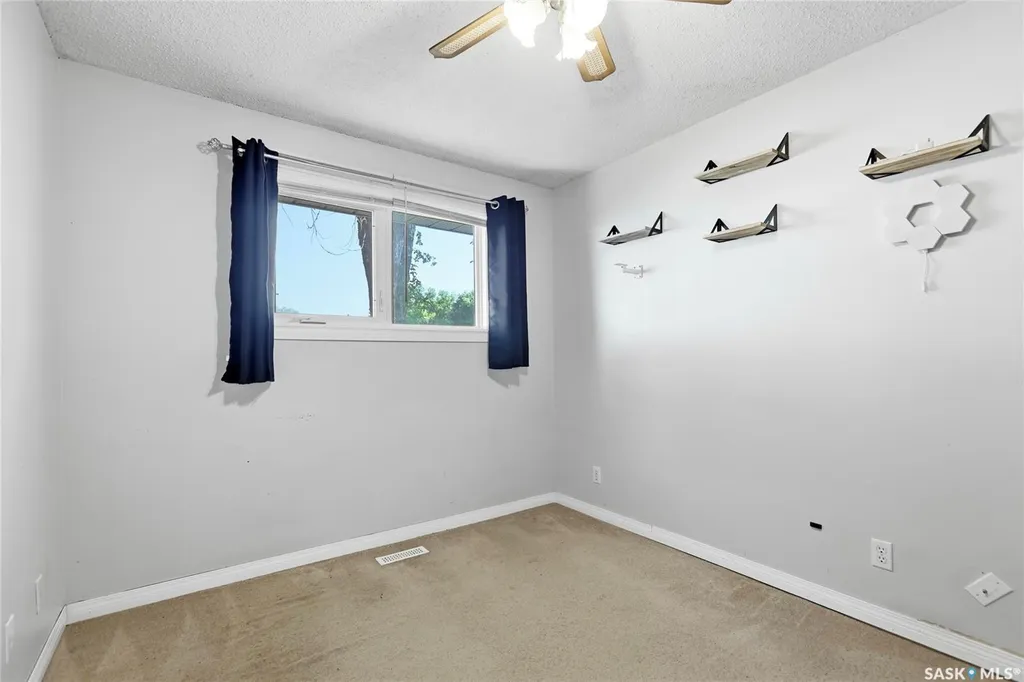 251 Sangster Boulevard Regina SK S4R 7H2