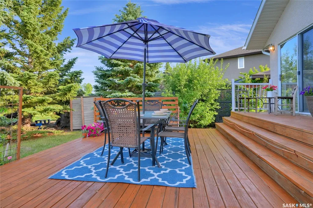 35 Marigold Crescent Moose Jaw SK S6J 1L2