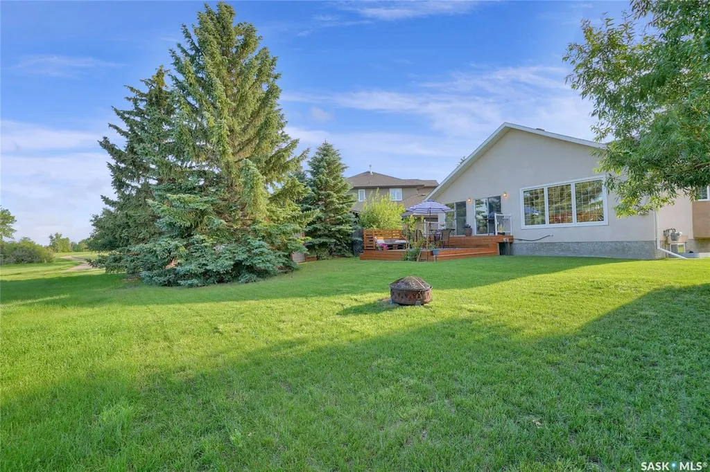 35 Marigold Crescent Moose Jaw SK S6J 1L2