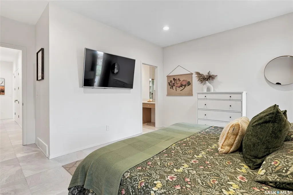 226 Werschner Crescent Saskatoon SK S7V 0C9