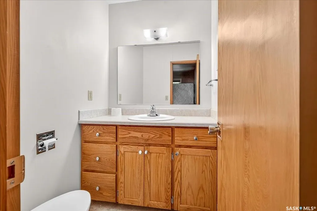 7320 7th Avenue Regina SK S4T 0T1