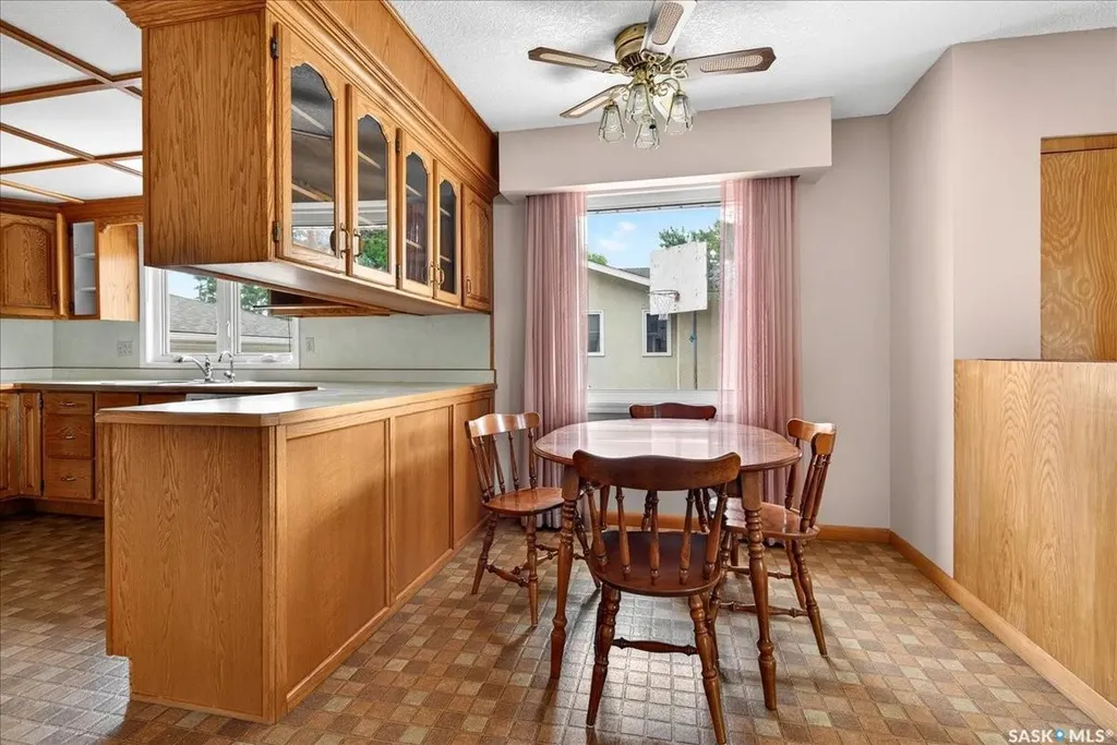 7320 7th Avenue Regina SK S4T 0T1