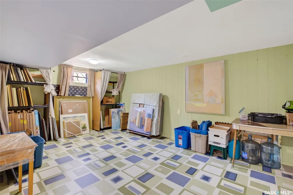 673 8th Street E Prince Albert SK S6V 0W8