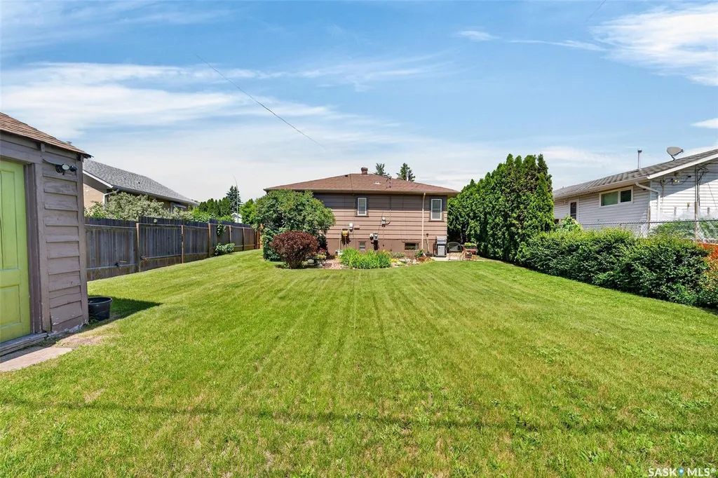 673 8th Street E Prince Albert SK S6V 0W8