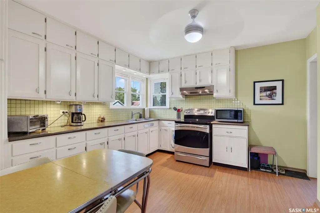 673 8th Street E Prince Albert SK S6V 0W8