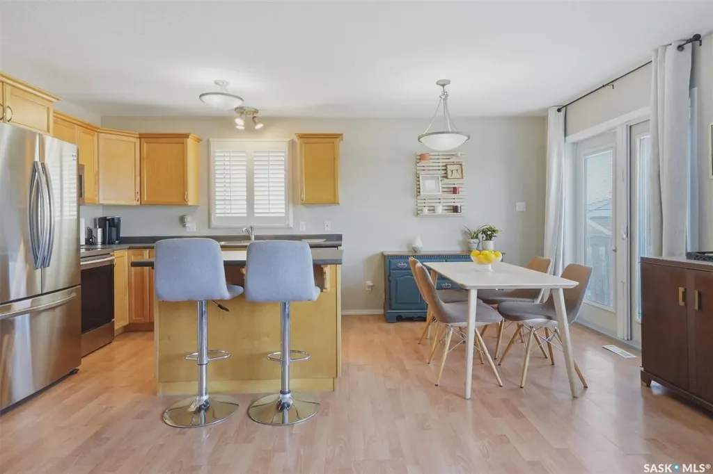 119 Meadowlark Park Warman SK S0K 0A1