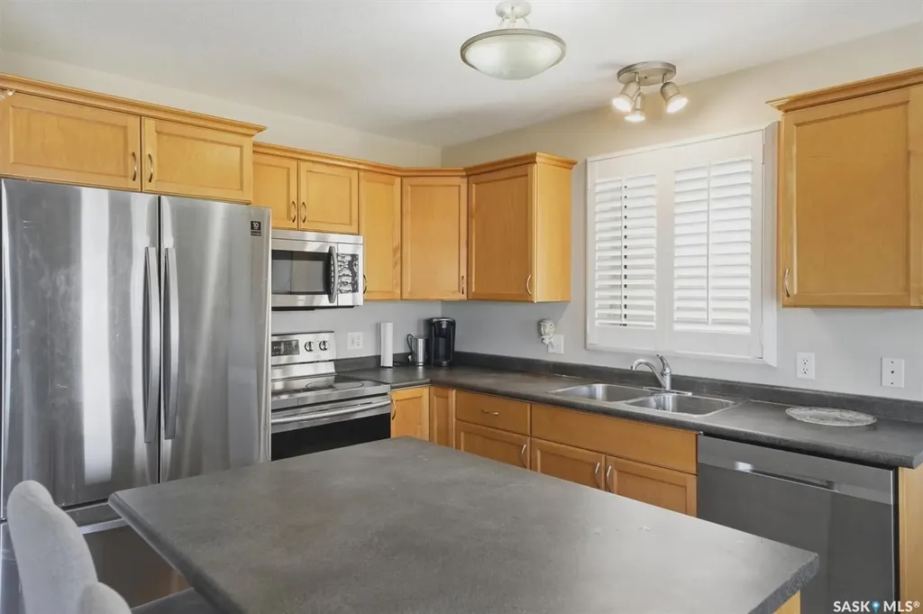 119 Meadowlark Park Warman SK S0K 0A1