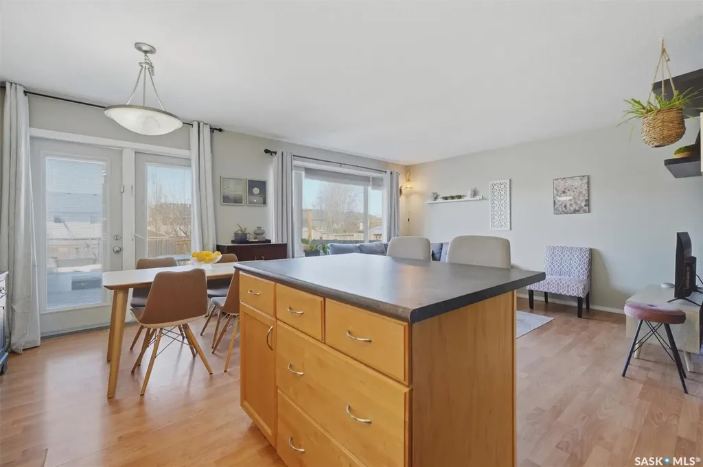 119 Meadowlark Park Warman SK S0K 0A1