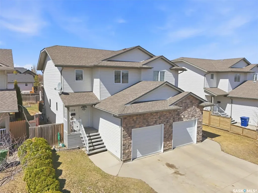 119 Meadowlark Park Warman SK S0K 0A1
