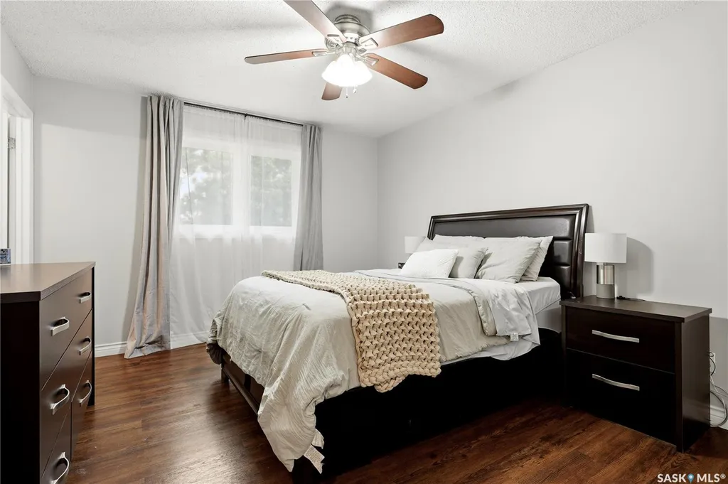 1107 Ferguson Crescent Regina SK S4N 6W1