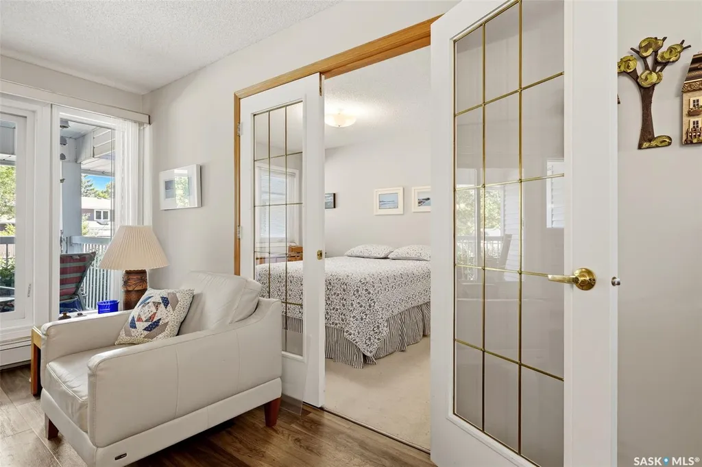 960 Assiniboine Avenue E Regina SK S4V 2P8