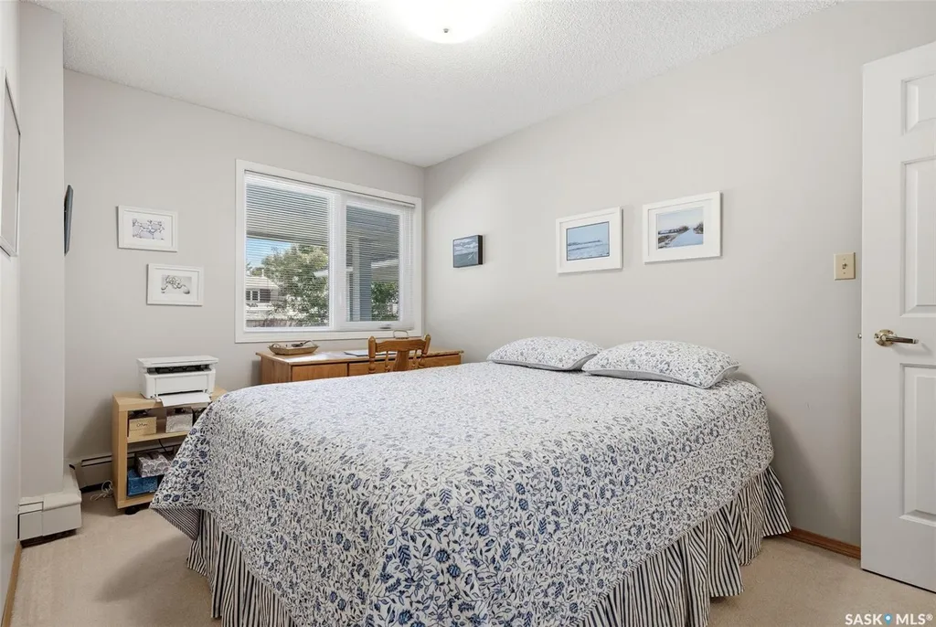 960 Assiniboine Avenue E Regina SK S4V 2P8