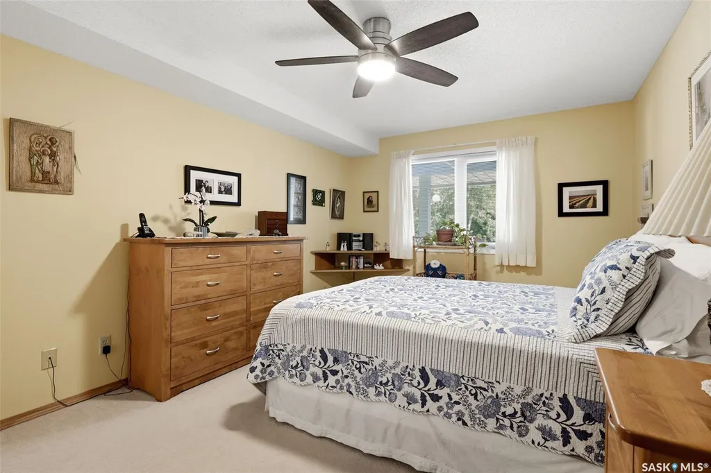 960 Assiniboine Avenue E Regina SK S4V 2P8