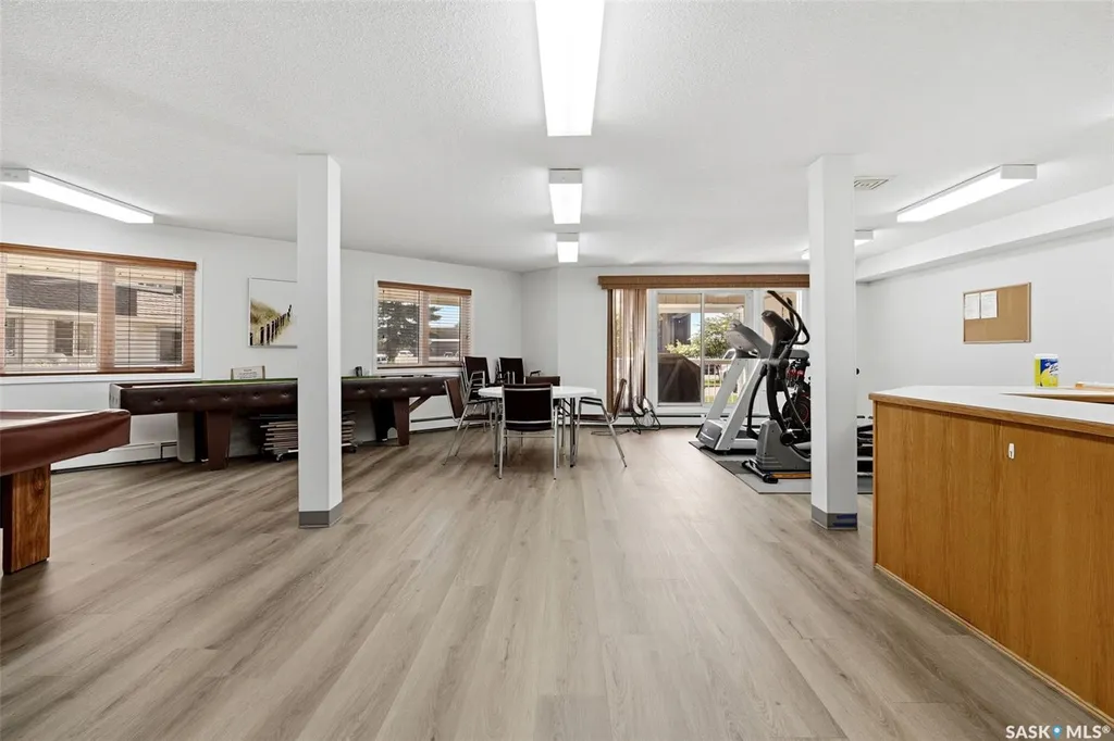 960 Assiniboine Avenue E Regina SK S4V 2P8