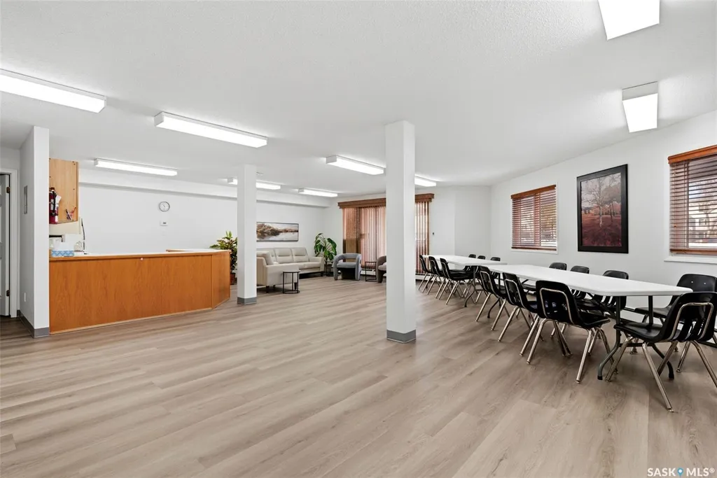 960 Assiniboine Avenue E Regina SK S4V 2P8