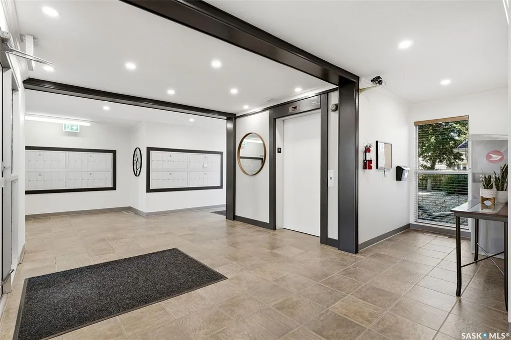 960 Assiniboine Avenue E Regina SK S4V 2P8